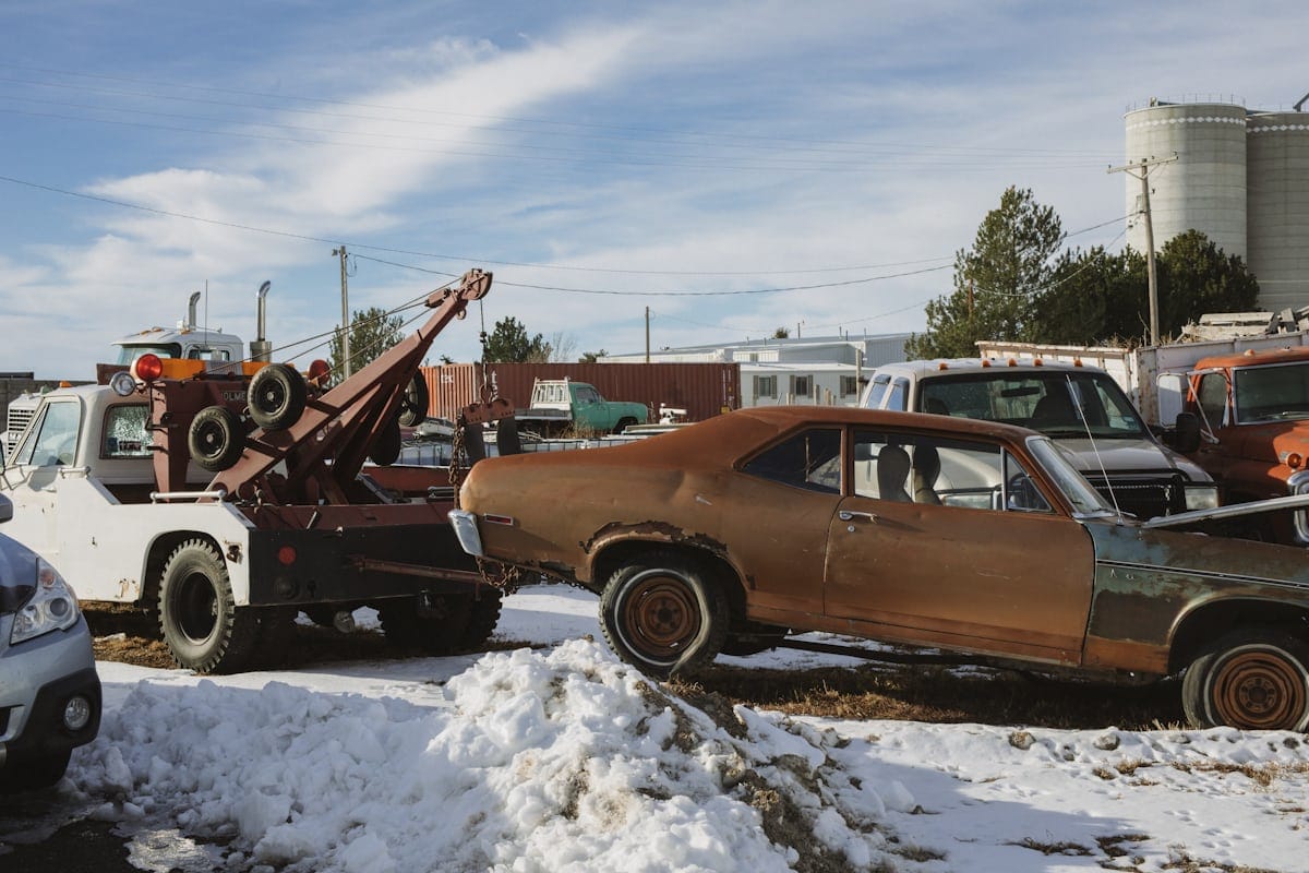 Junk Car Buyers Chicago royal junk car yard Chicago
